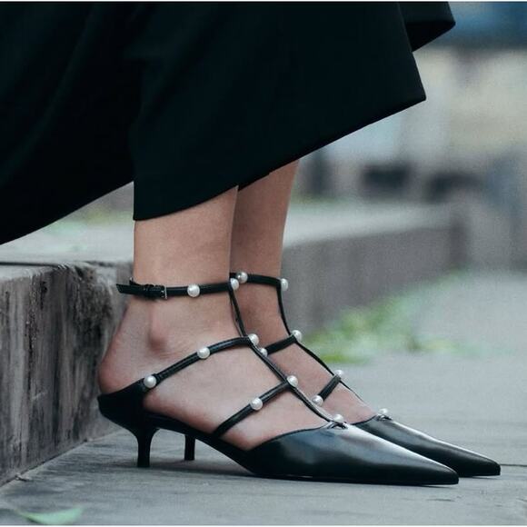 RARE!!! ZARA Strappy Embellished Heels NWT - Picture 1 of 16